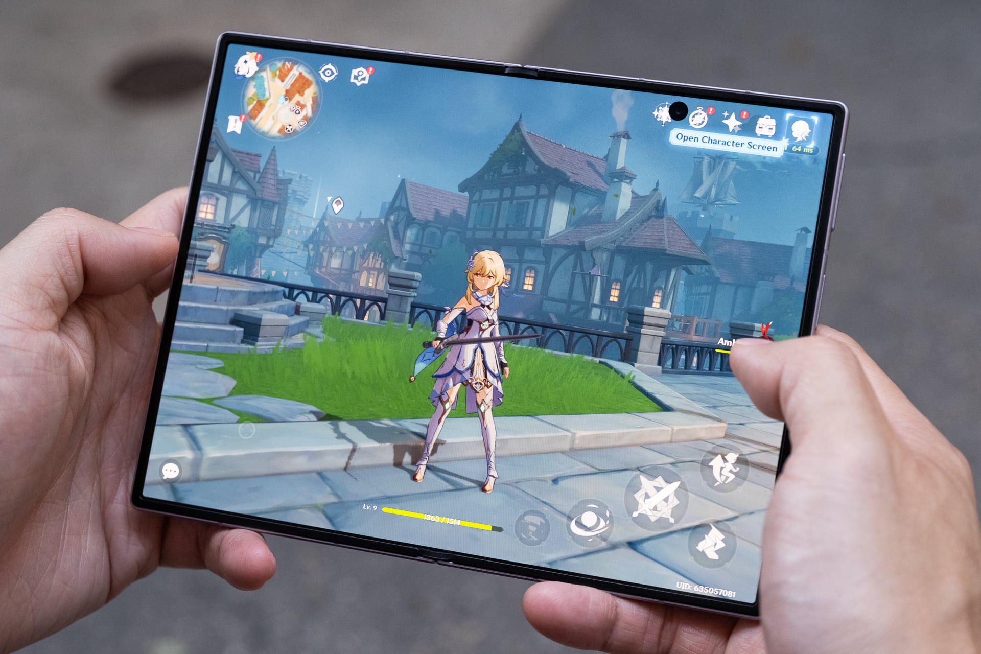 Samsung Galaxy Z Fold 8 Review 17