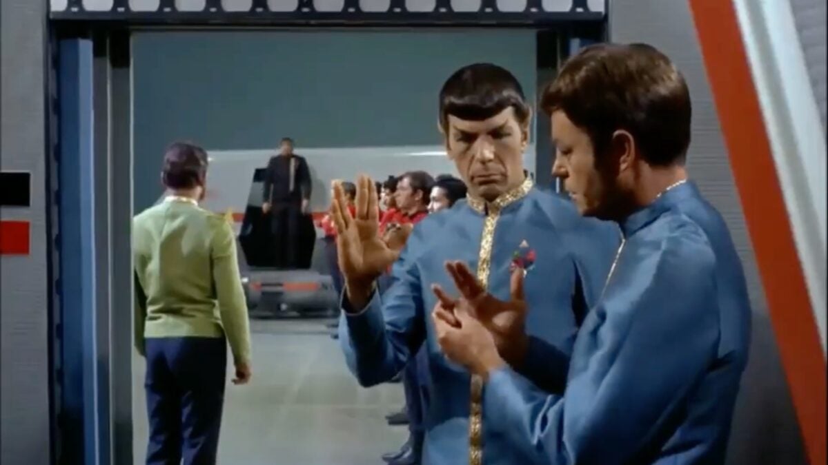 ‘Star Trek’ Aims to Set a World Record for Vulcan Salutes on ‘Star Trek’ Day