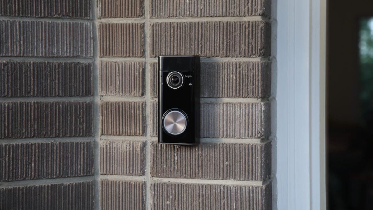 TP-Link's New 4K Video Doorbell Sounds Like an All-Seeing, Subscription-Free Dream