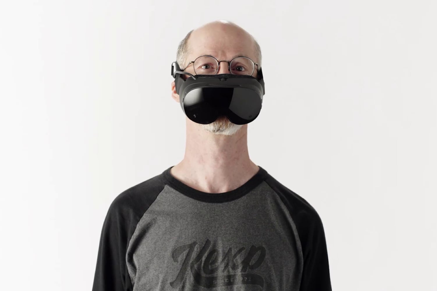 Valve is demonstrating how players can wear their Steam Frame headsets, even if this isn't the absolute 'best' way.