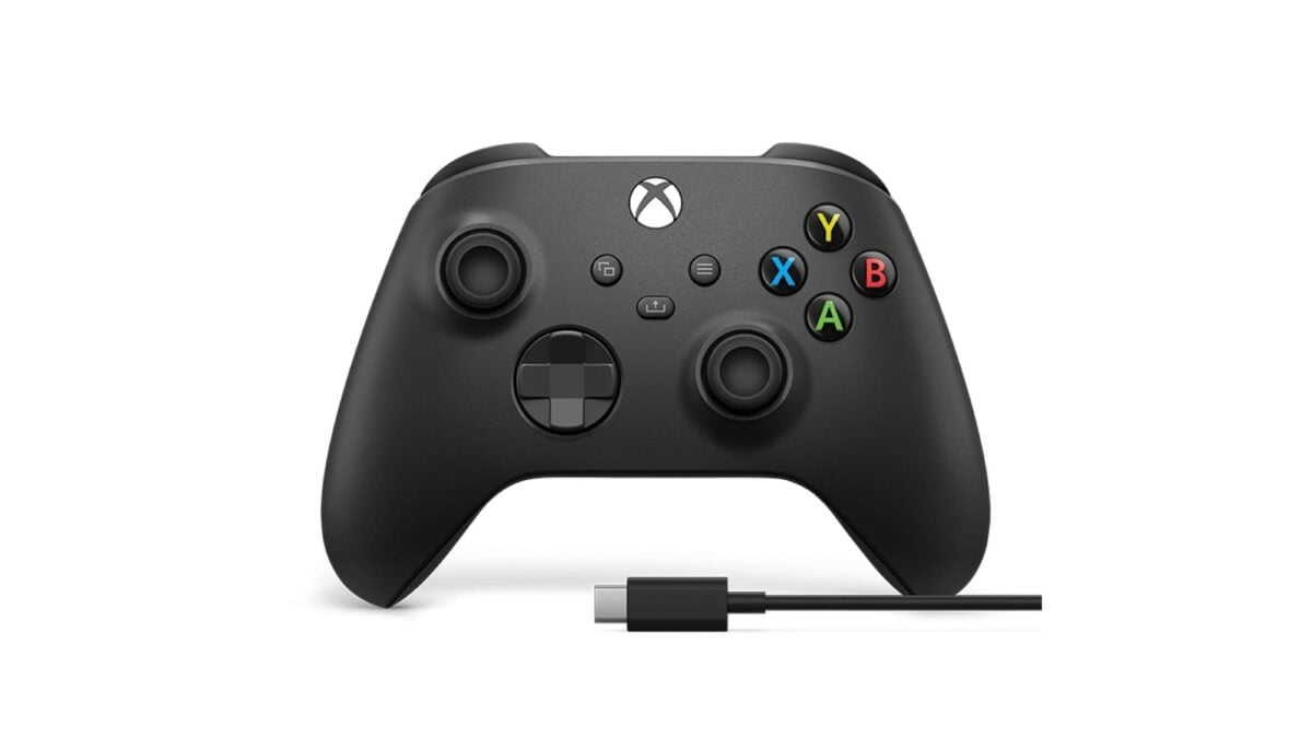Xbox Goes Big on Wireless Gaming Controller to Clear Out Stock on Amazon ...