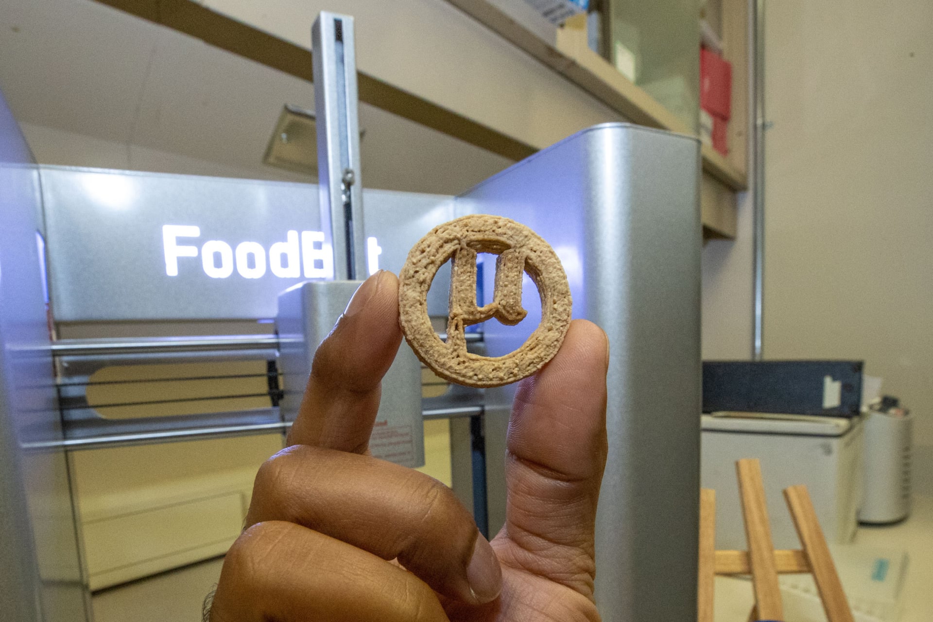 This cookie is made using waste plant materials and plastic and could feed humans everywhere from submarines to spaceships.