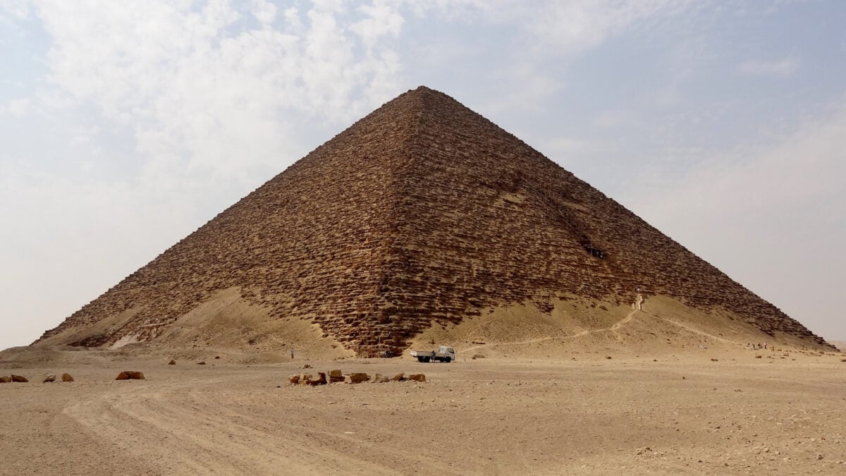 ‘Ramps’ Near Egypt’s Red Pyramid Might Actually Be Ancient Dams