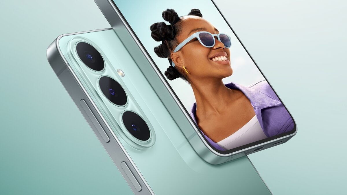 Samsung&rsquo;s Galaxy S26 FE Strips the S26+ Down to Its Basics