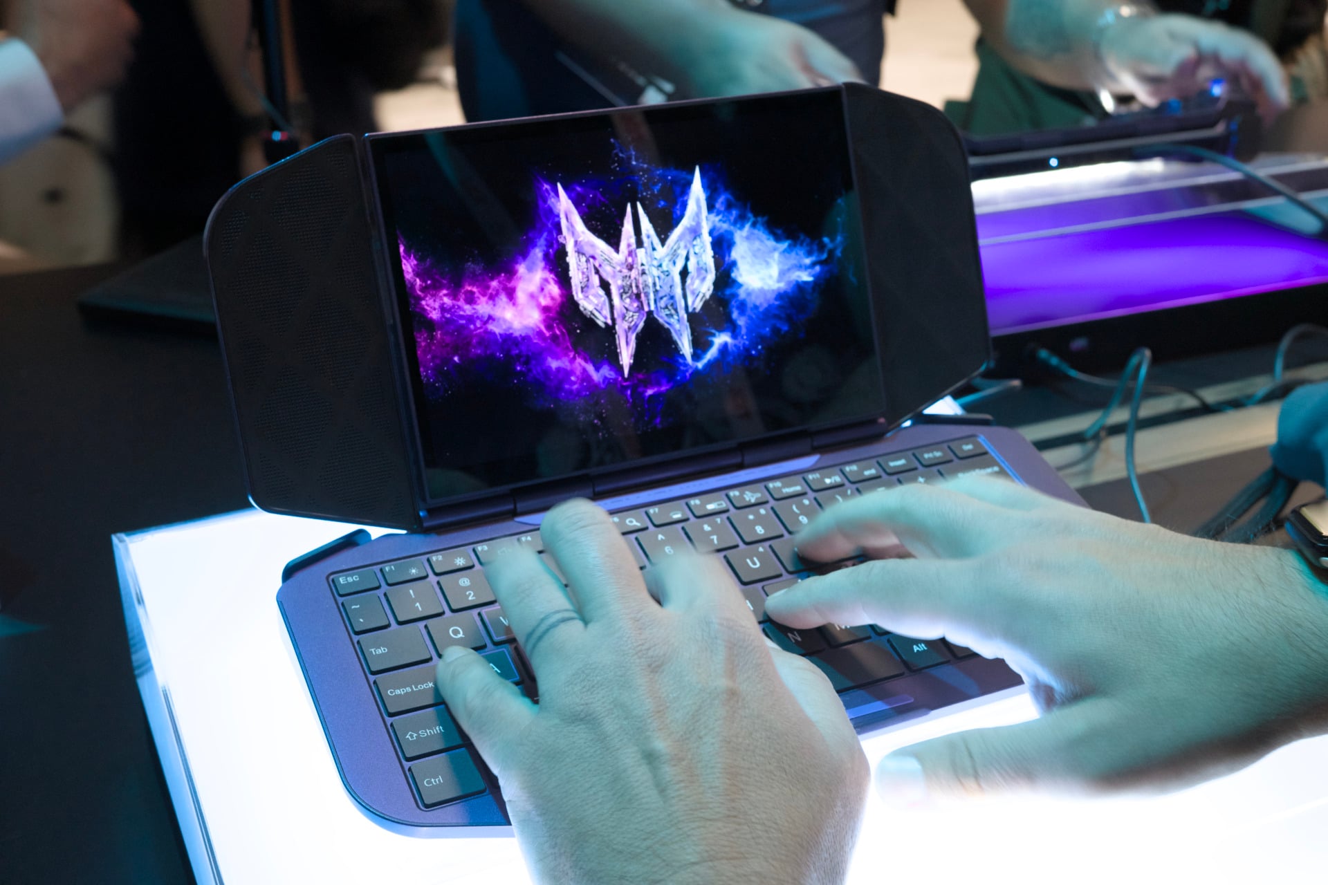 Why Can’t Our Gaming Handhelds Also Be Our Work PCs?