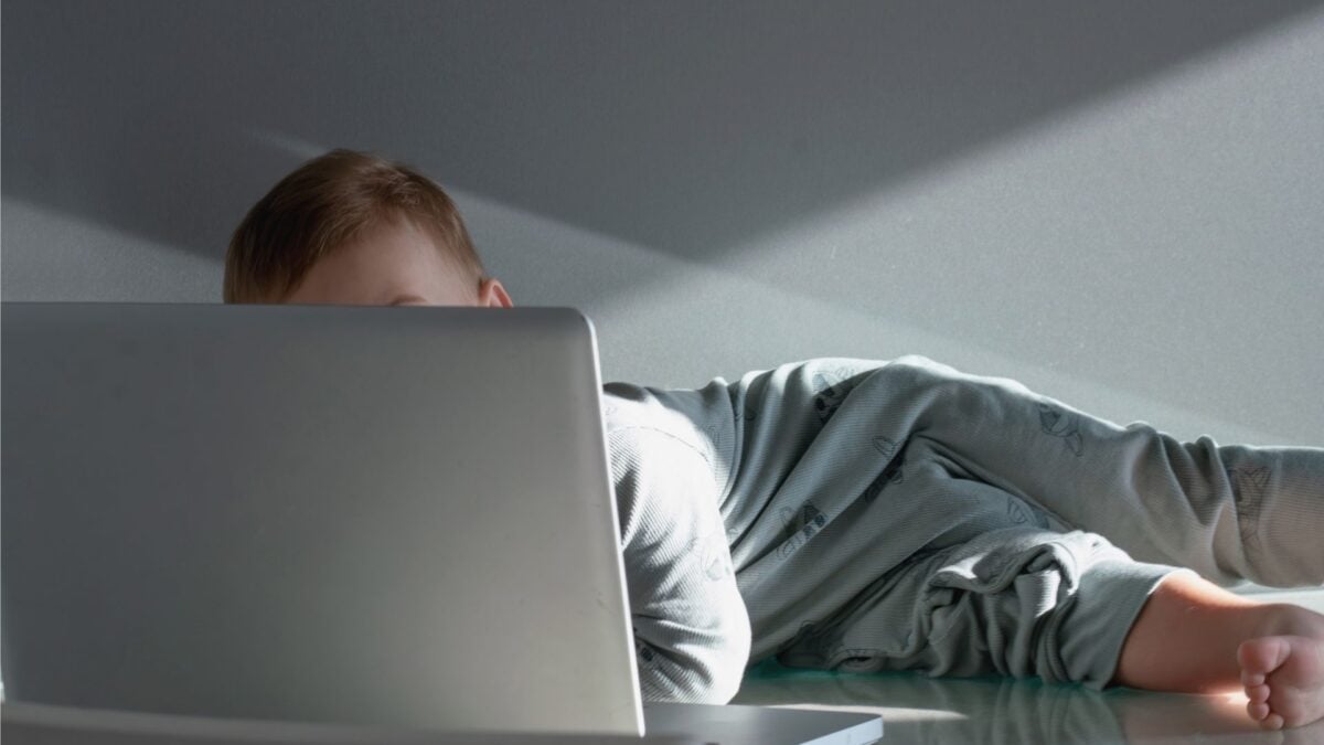 A Boy Spent 8 Hours a Day With a Laptop on His Body. He Ended Up With ‘Toasted Skin’