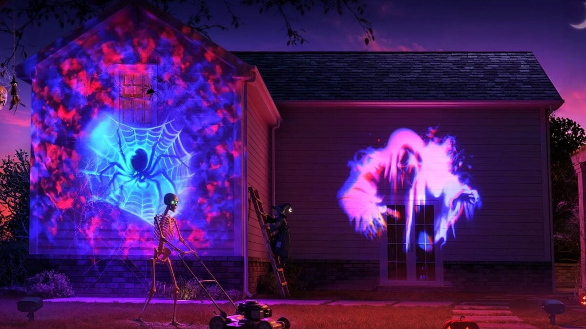 Govee&rsquo;s Holiday Projector Beams Spooky Ghosts (or Santa) Onto Your Home