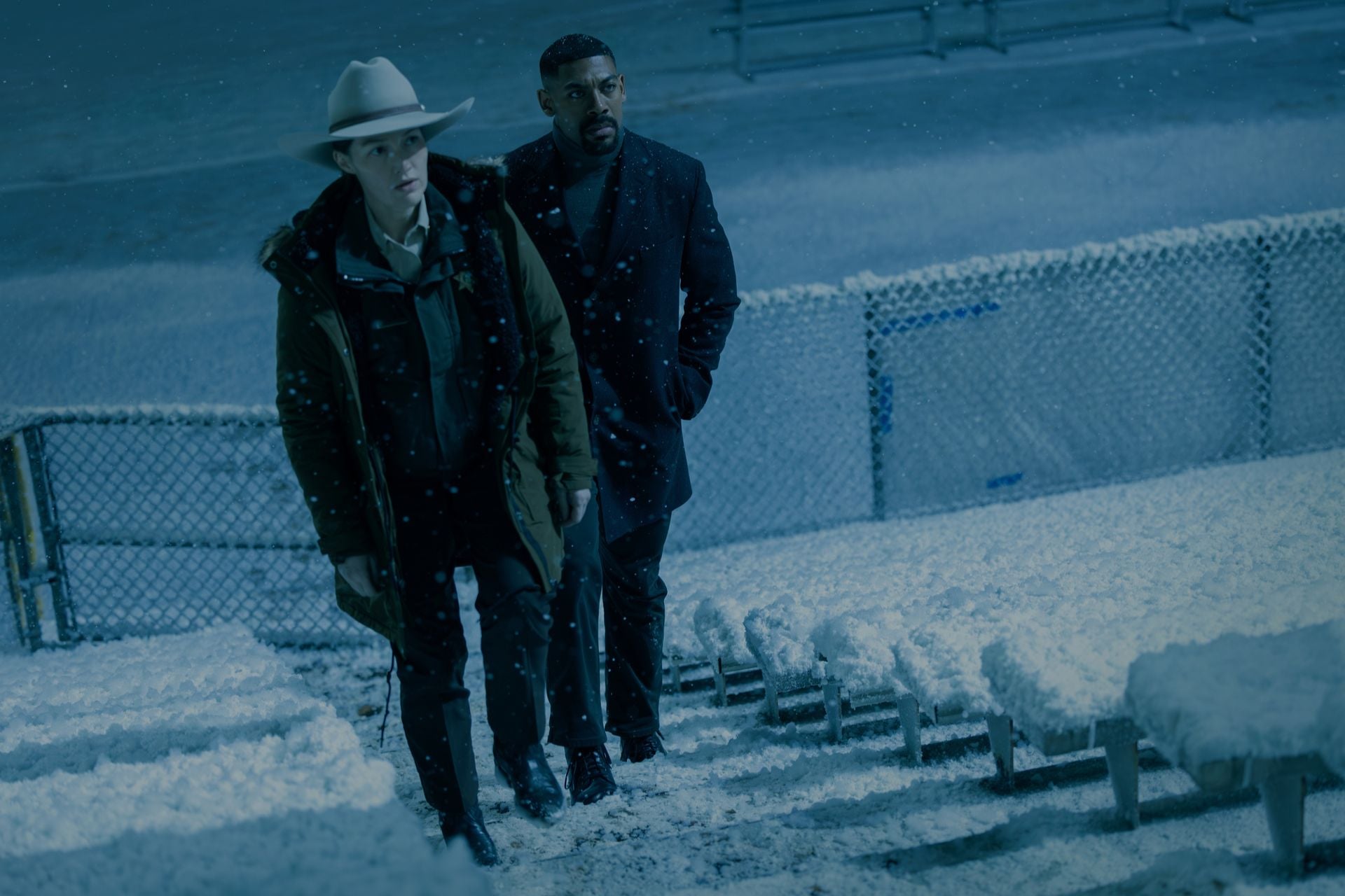 Lanterns Ep 6 Snowy Bleachers