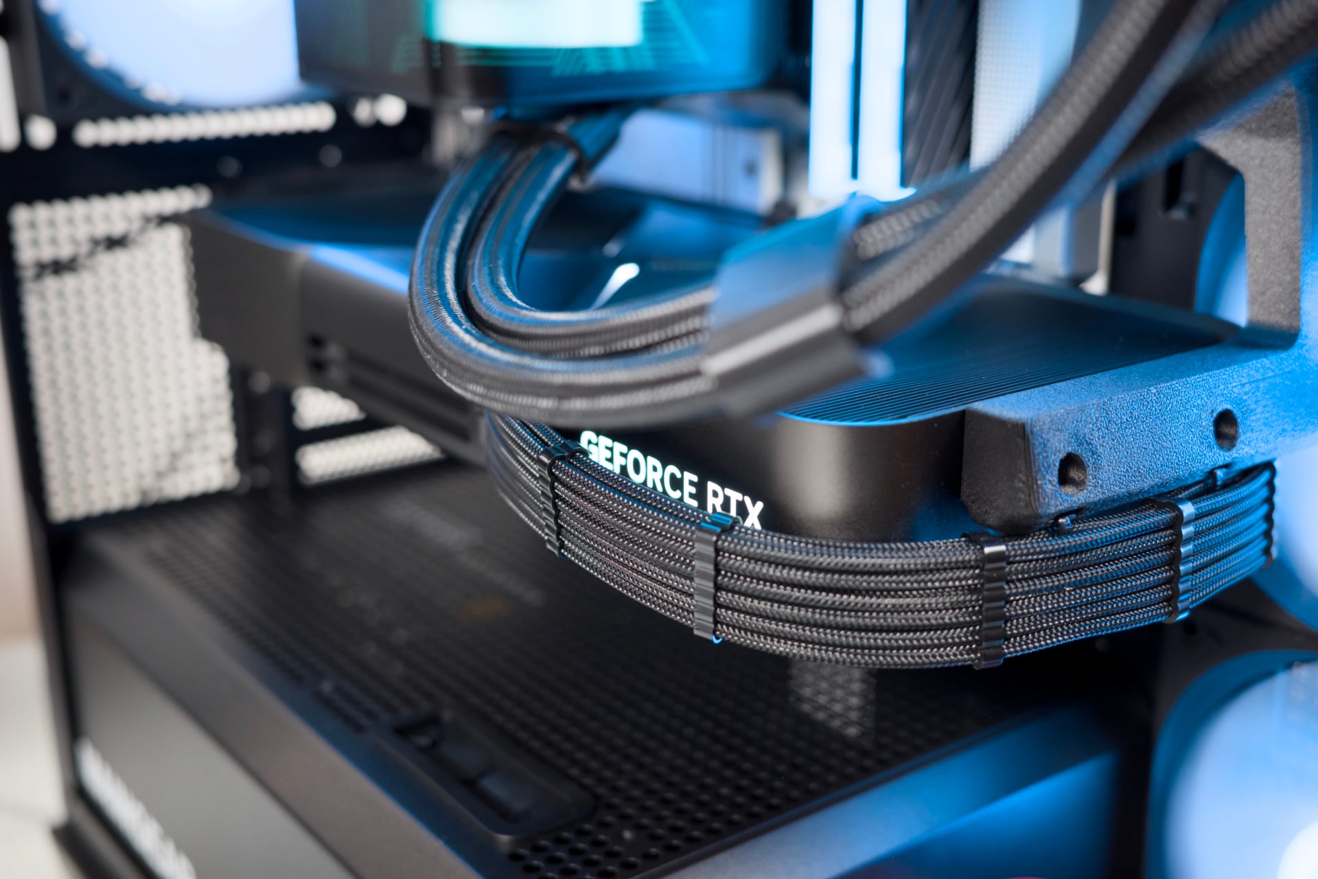 Maingear Zero Pc 9