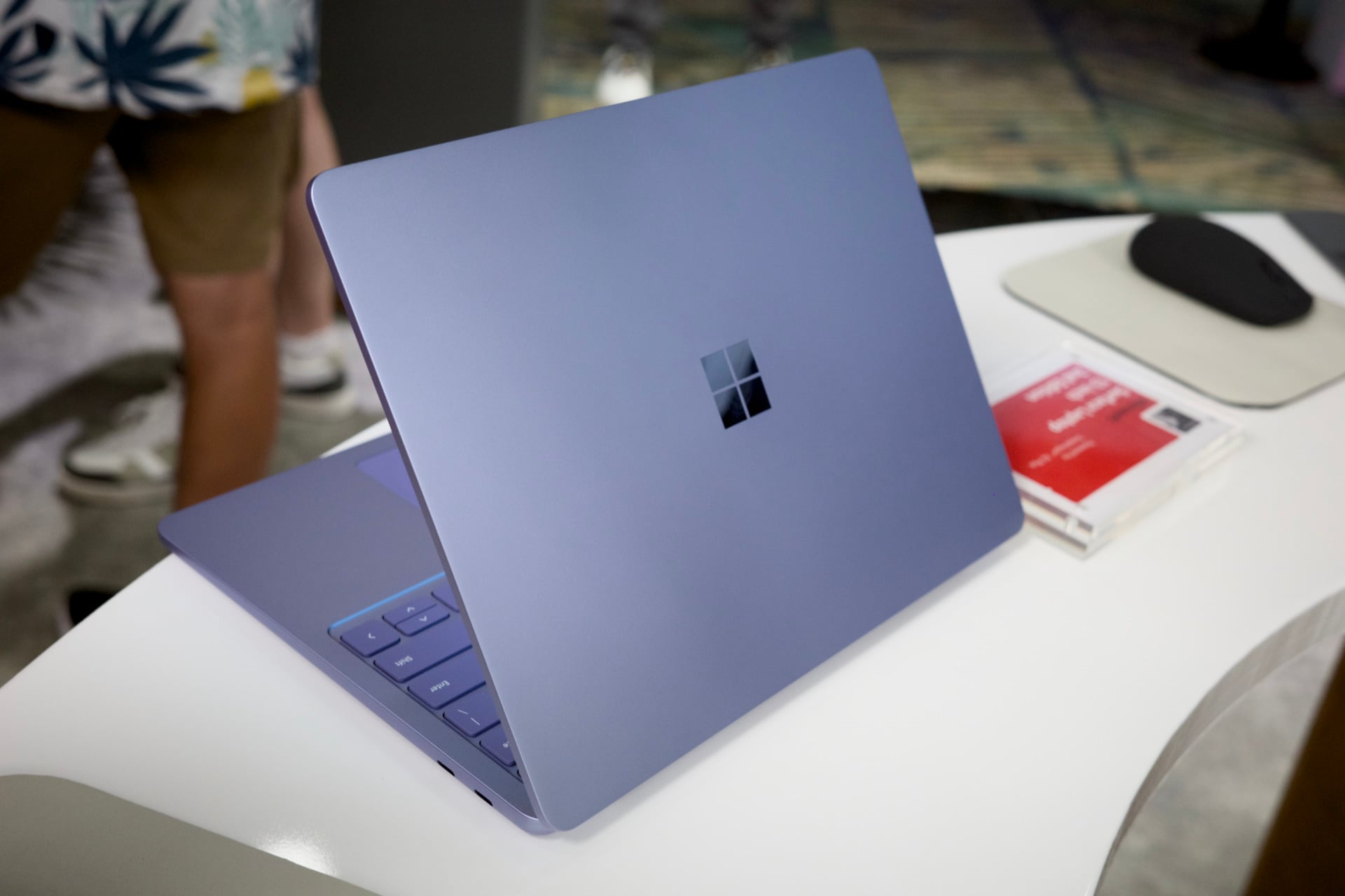 Microsoft Surface Laptop 13 Inch 2