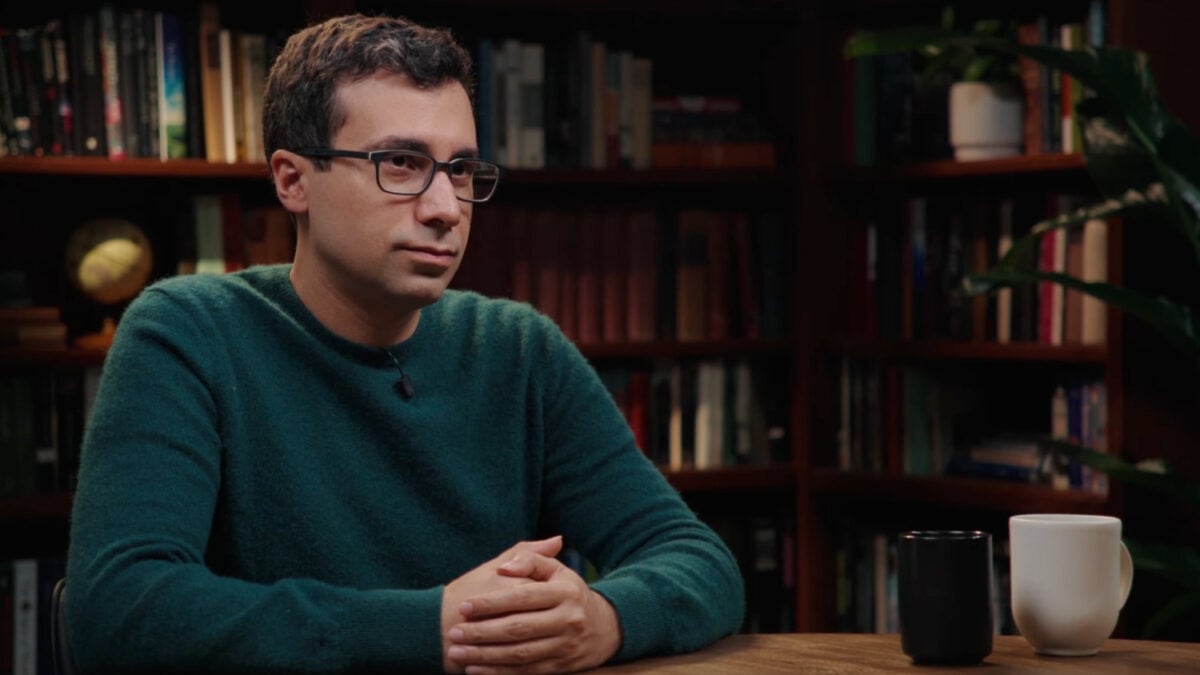 OpenAI Researcher Warns Air-Gapped Computers Can Talk Through Heat. Technically, He’s Right