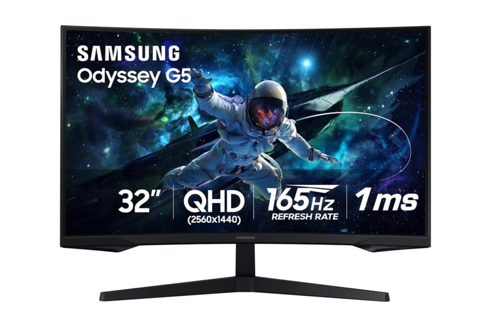 Samsung 32-Inch Odyssey Curved Gaming Monitor Gets a Used-Like Price at ...