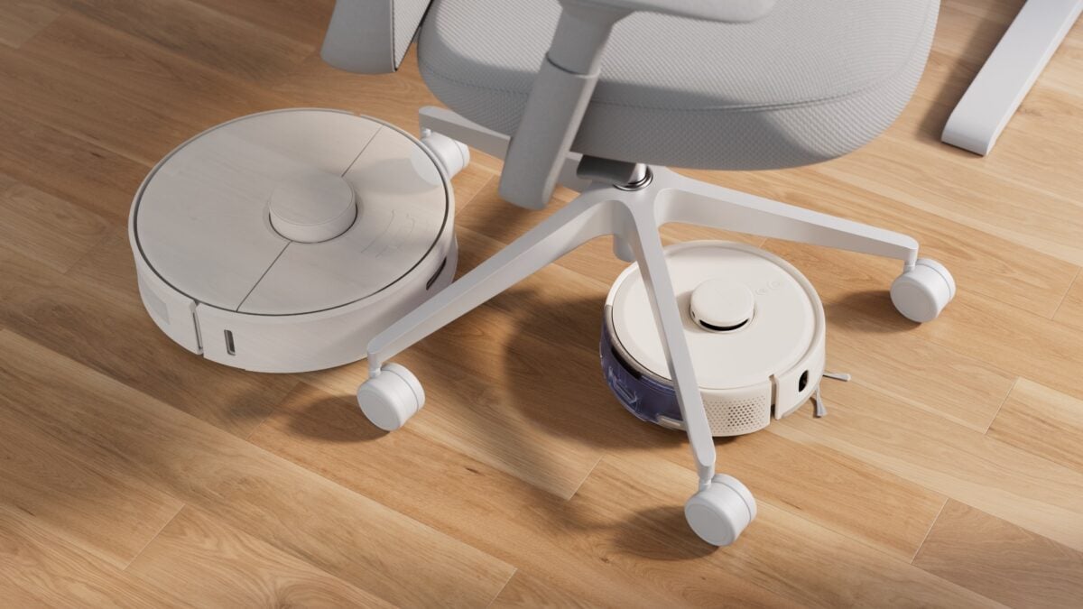 SwitchBot&rsquo;s New Adorably Tiny Robovac Has Twice the Suction Power of Its Predecessor