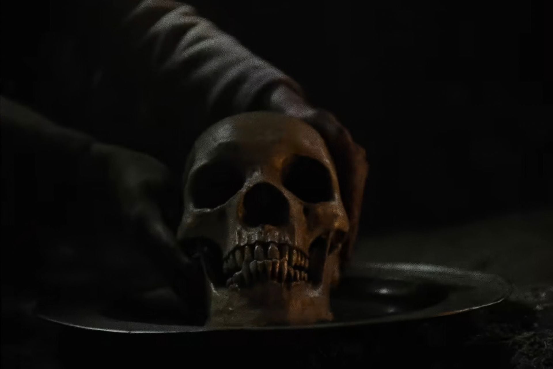 Werwulf Trailer Skull