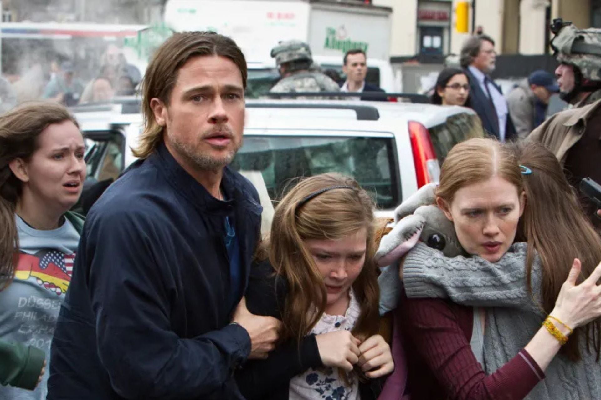 Brad Pitt has a new director for a World War Z sequel.