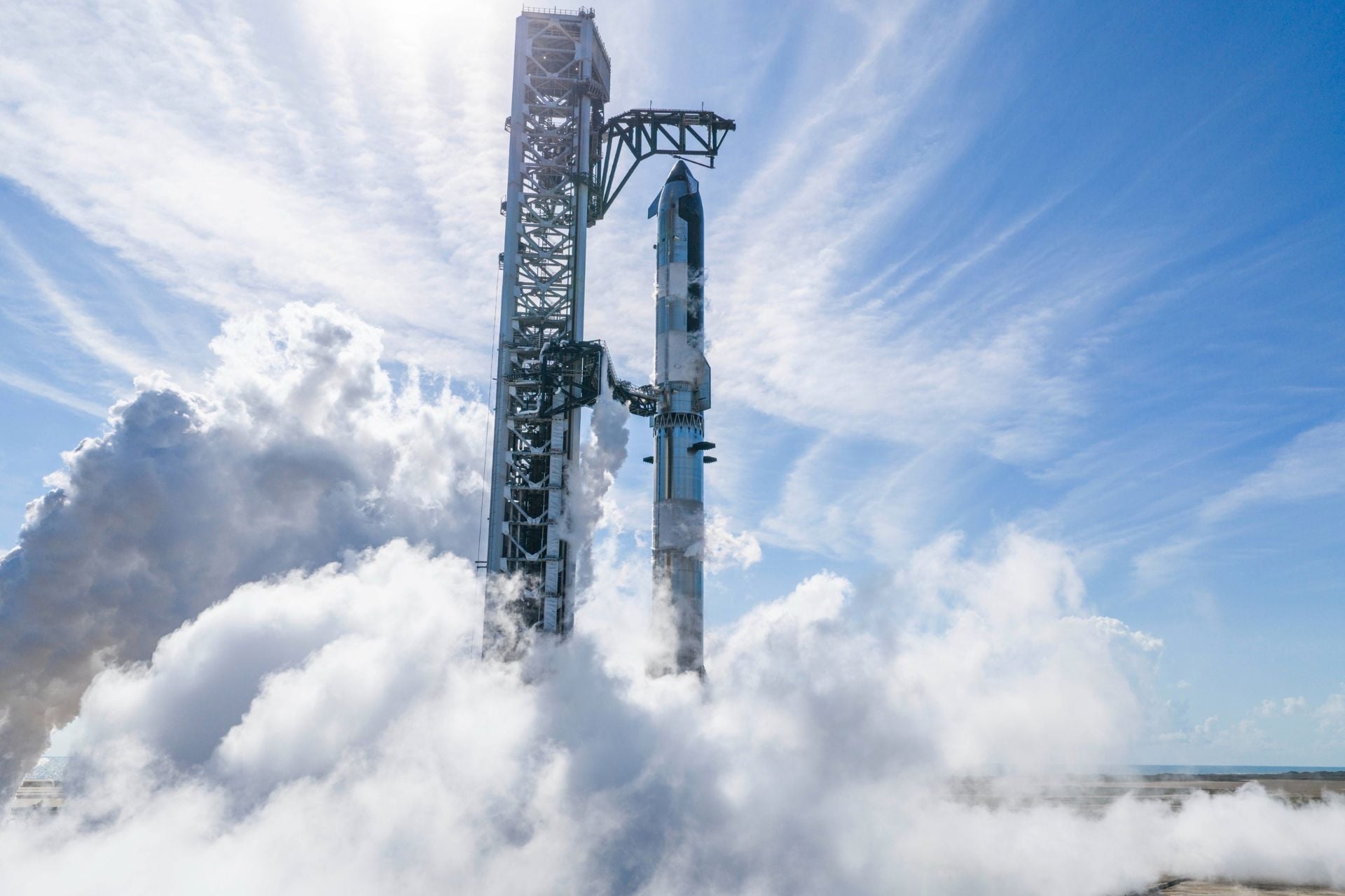 SpaceX engineers performed a wet dress rehearsal on September 24, 2026, ahead of Flight 14. 