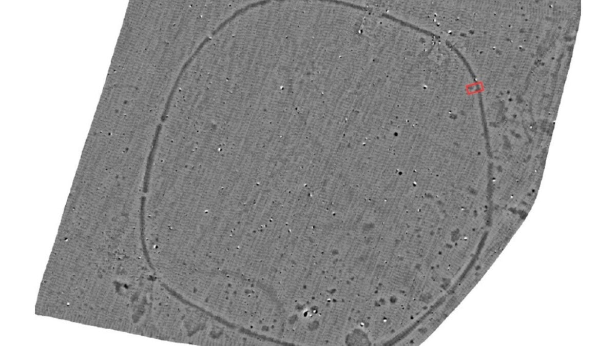 Archaeologists Uncover a Circular Sanctuary That Tracked the Sun and Moon 1,000 Years Before Stonehenge