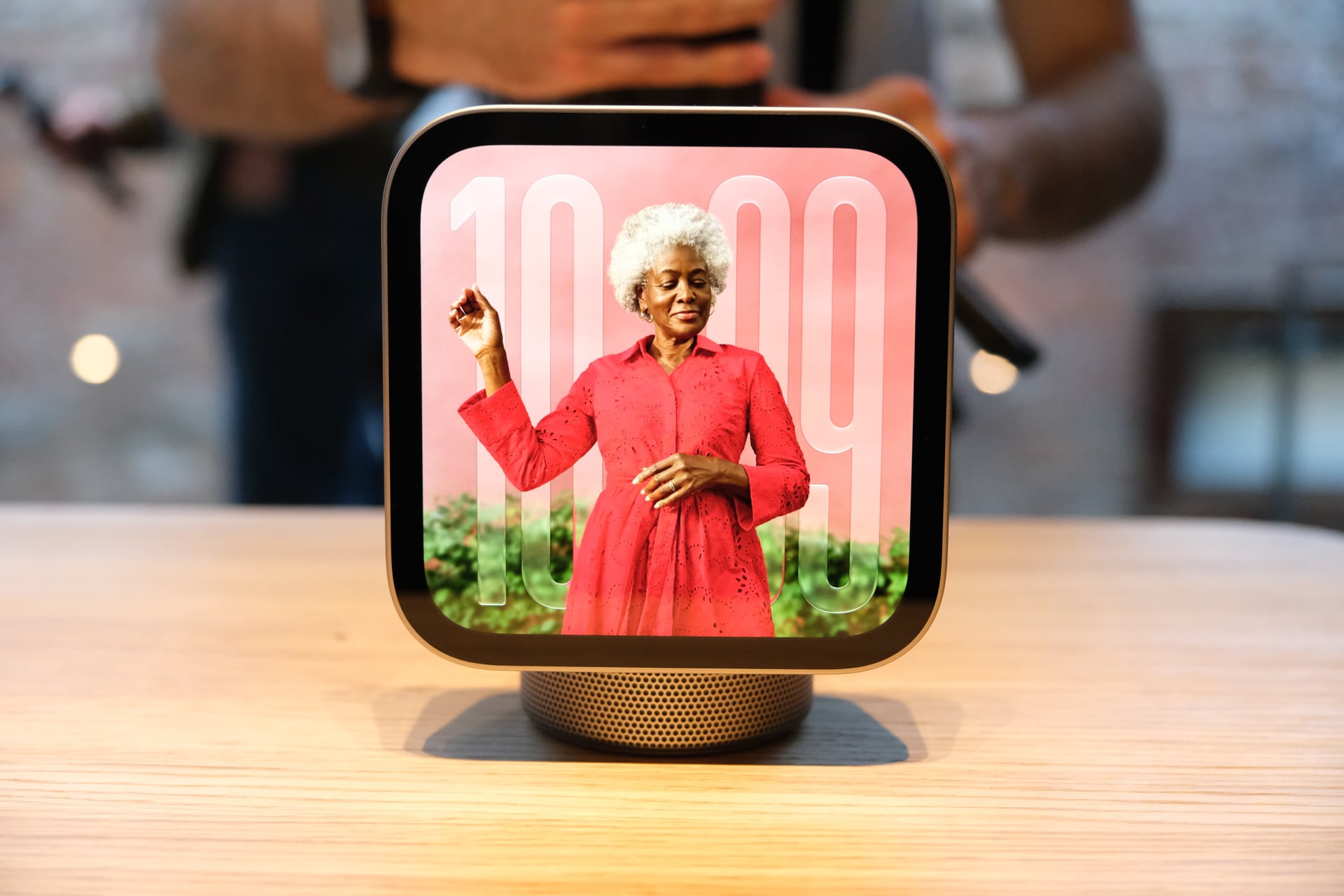 Apple Homeview Smart Home Hub Hands On 16