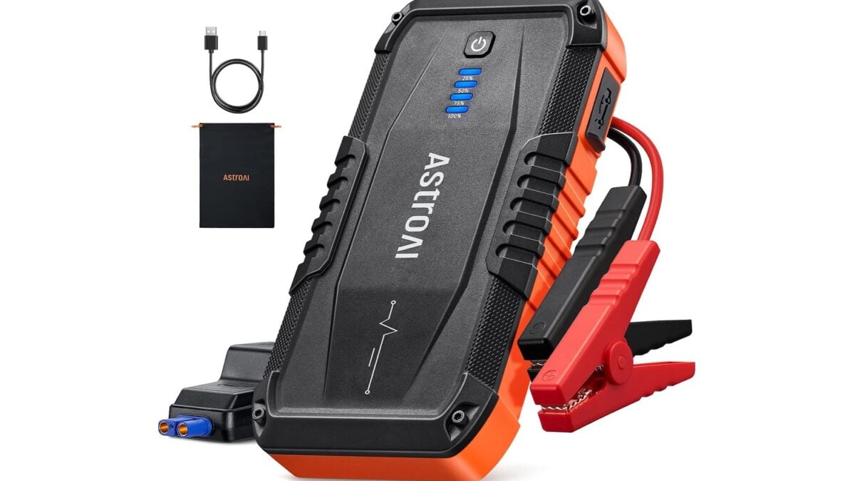 AstroAI S8 Car Battery Jump Starter 1500A view 3