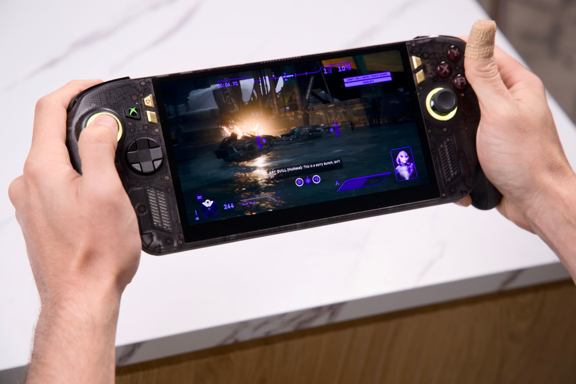 Asus Rog Xbox Ally X20 18