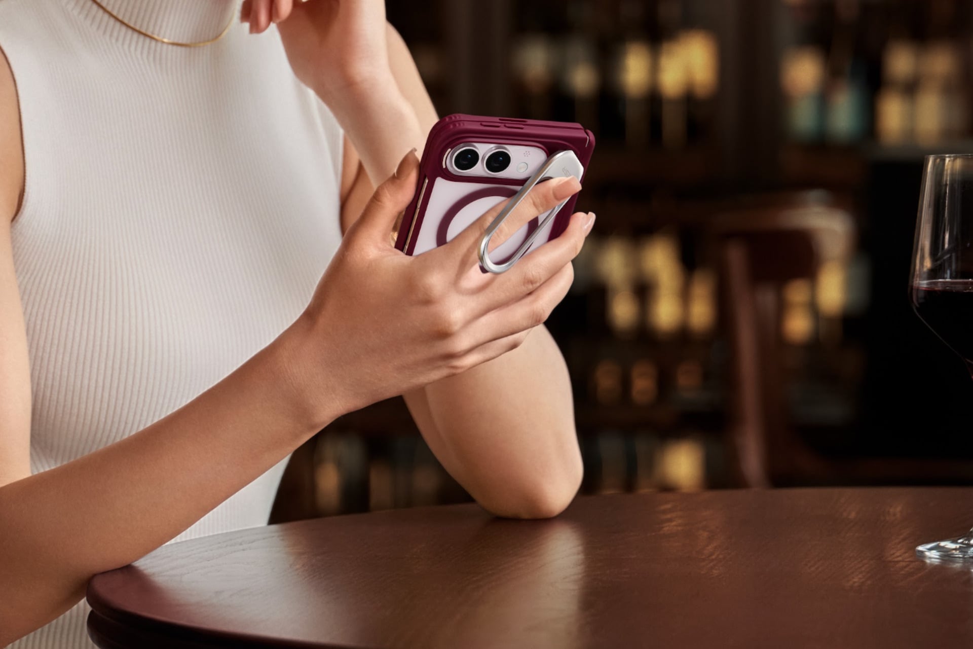 Esr Classic Hybrid Magnetic Case