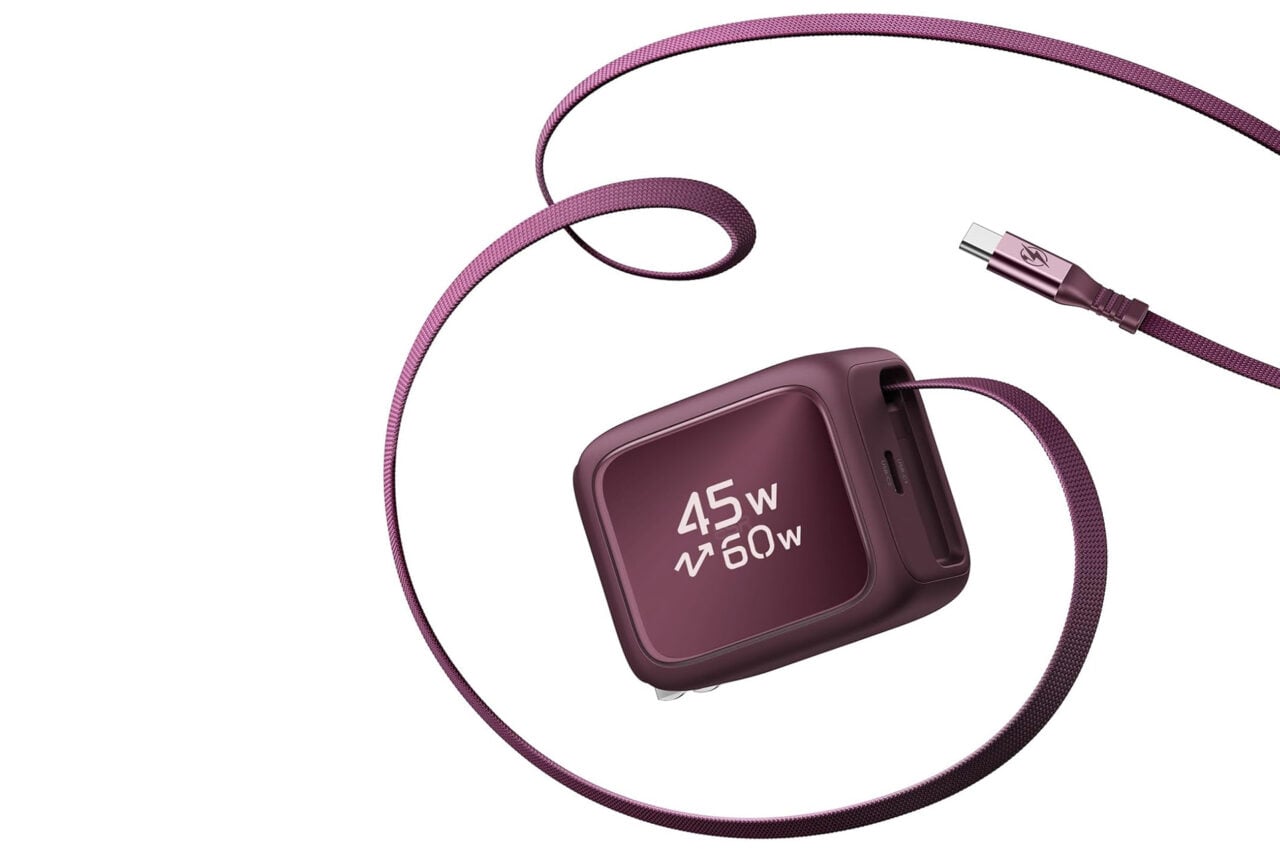 Esr Xtend Retractable Charger