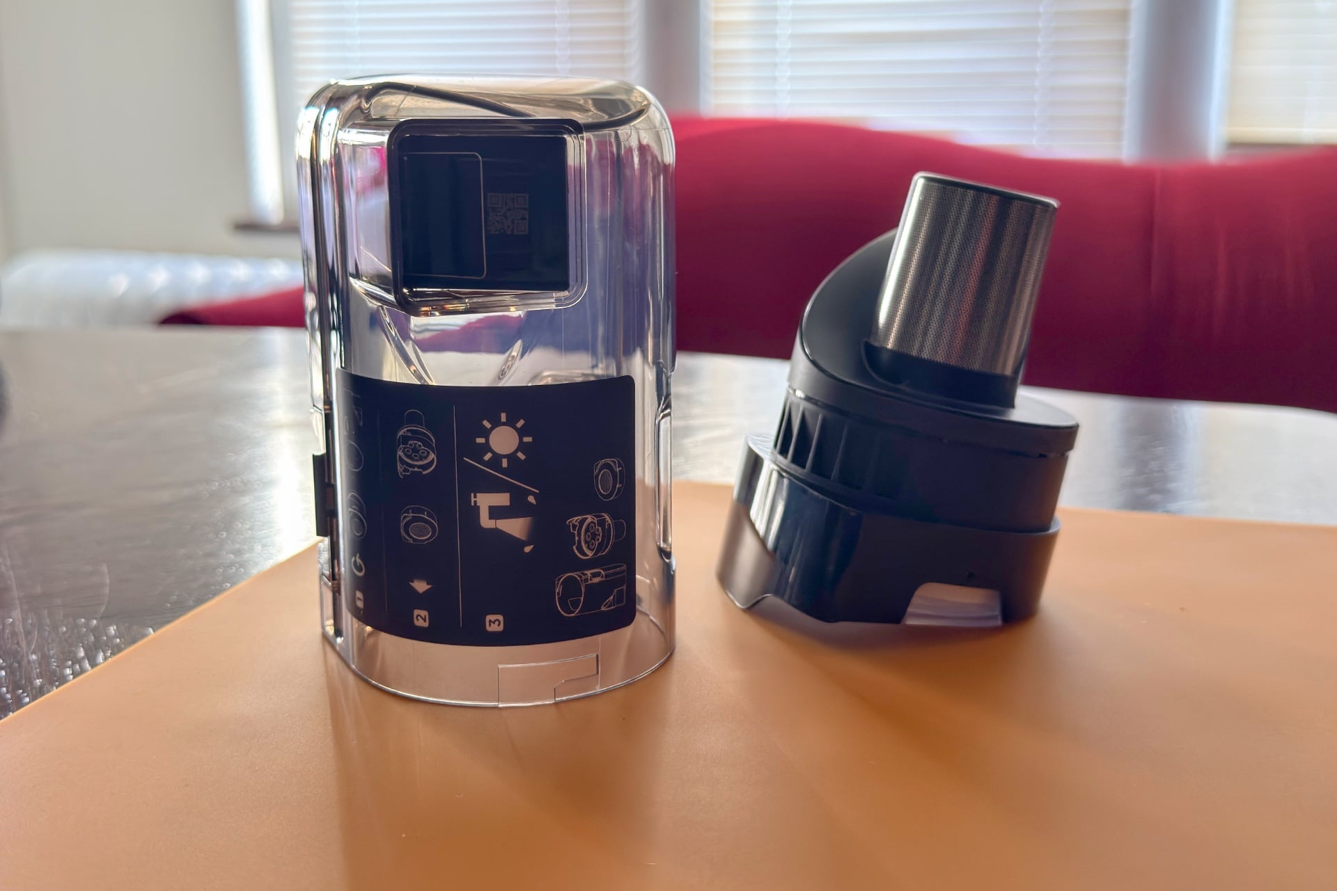 Photo of the Eufy Omni E35's cyclonic separator.