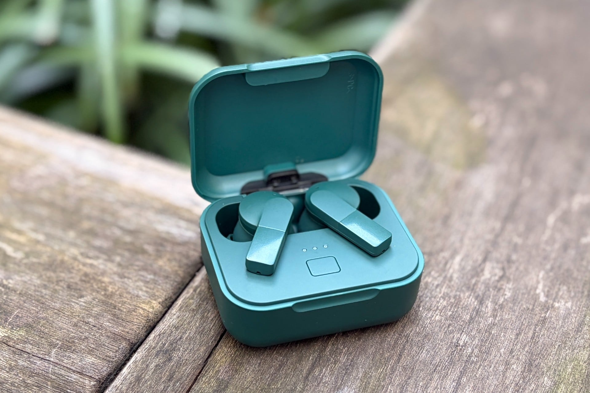 Fairbuds 2 wireless earbuds
