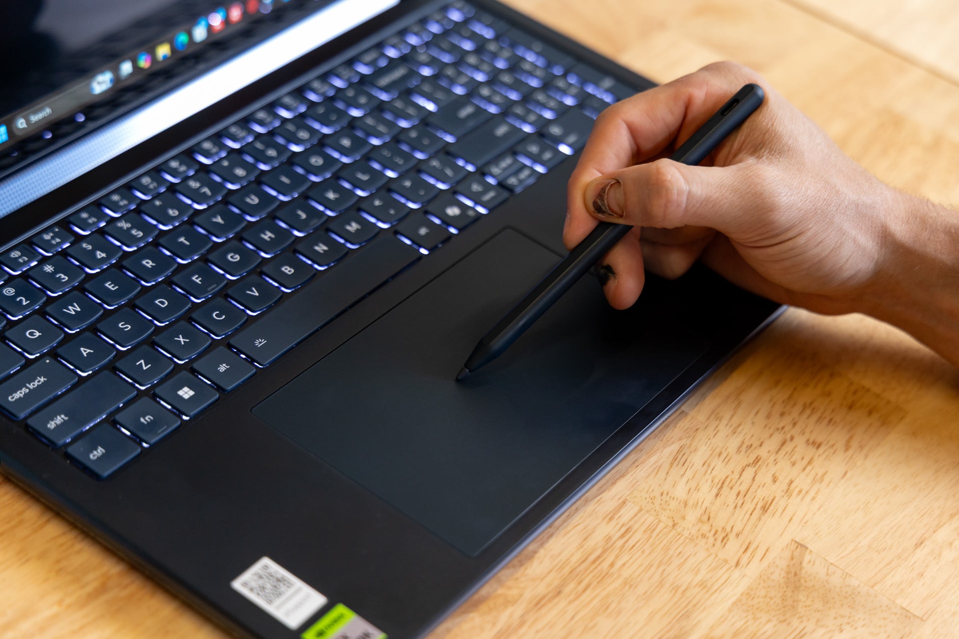 Lenovo Yoga 9n 2 In 1 Review 05