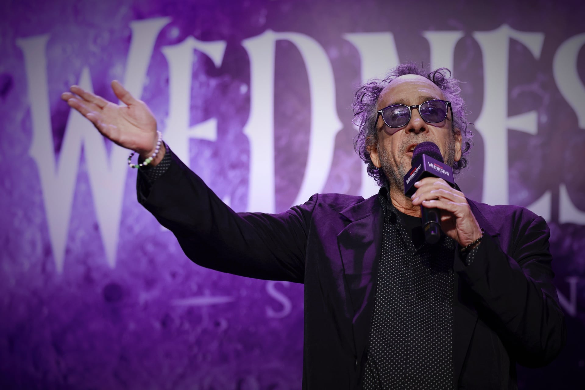 Tim Burton Teams Up with Jenna Ortega for Adaptation of Kazuo Ishiguro’s ‘Klara and the Sun’