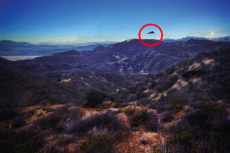 A visual representation of an unidentified flying object released by the FBI on Oct. 23, 2026, with a red circle annotation by Gizmodo
