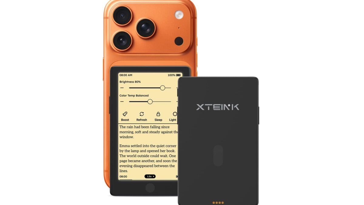 Forget Kindle, XTEINK X4 Pro E-Reader Comes in a Credit Card Sized Package ...