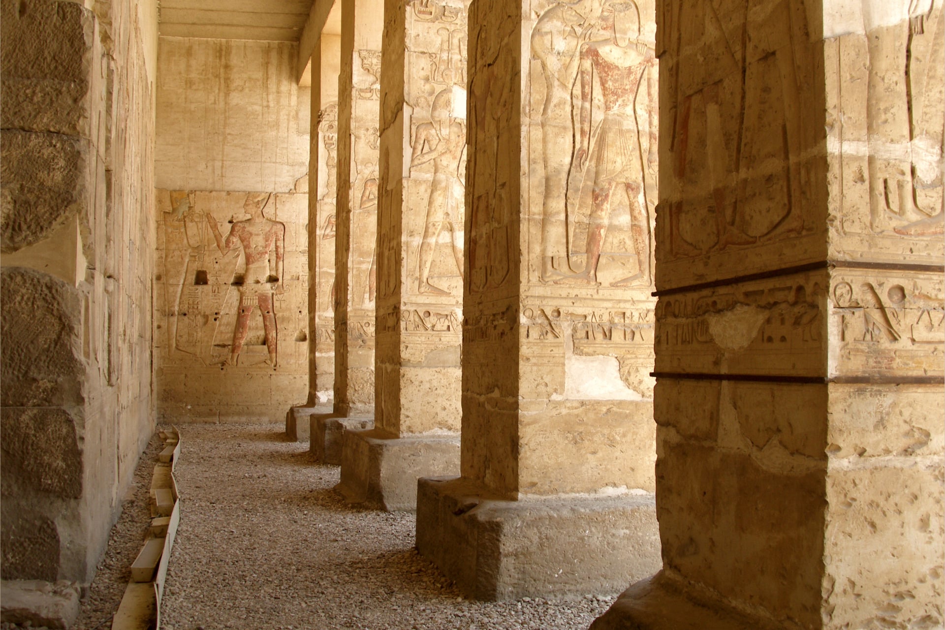 Study Suggests Ritual Sacrifice May Be Hidden in Early Egyptian Royal Tombs