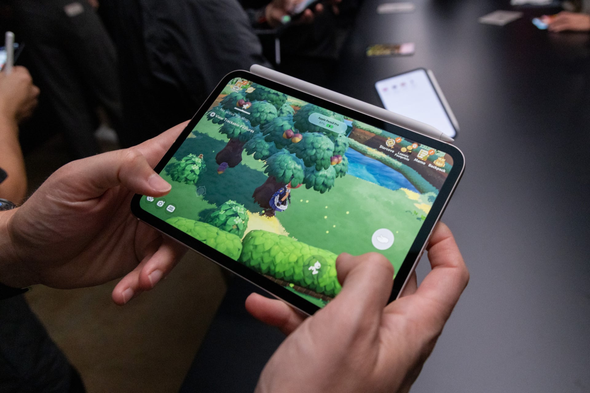 iPad Mini A20 Pro Hands On 12